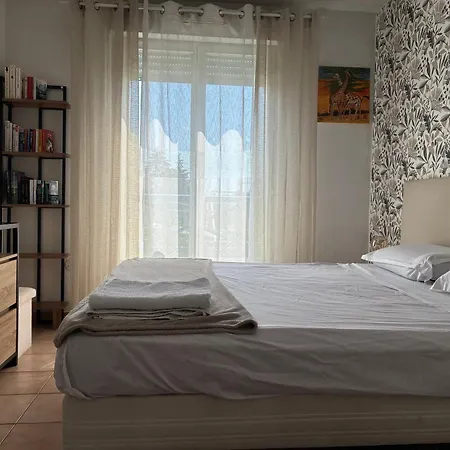 Apartament Magnifique 2 Pieces Balcon Vue Antibes