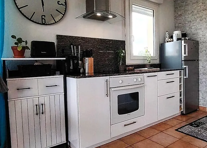 Magnifique 2 Pieces Balcon Vue Appartement *