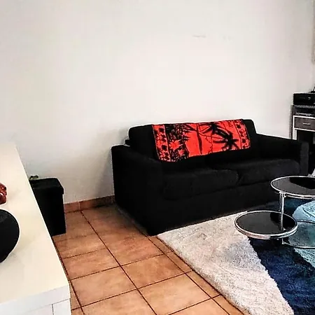 Magnifique 2 Pieces Balcon Vue Apartmán