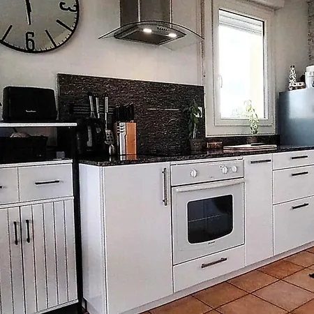 Magnifique 2 Pièces Balcon Vue Appartement *